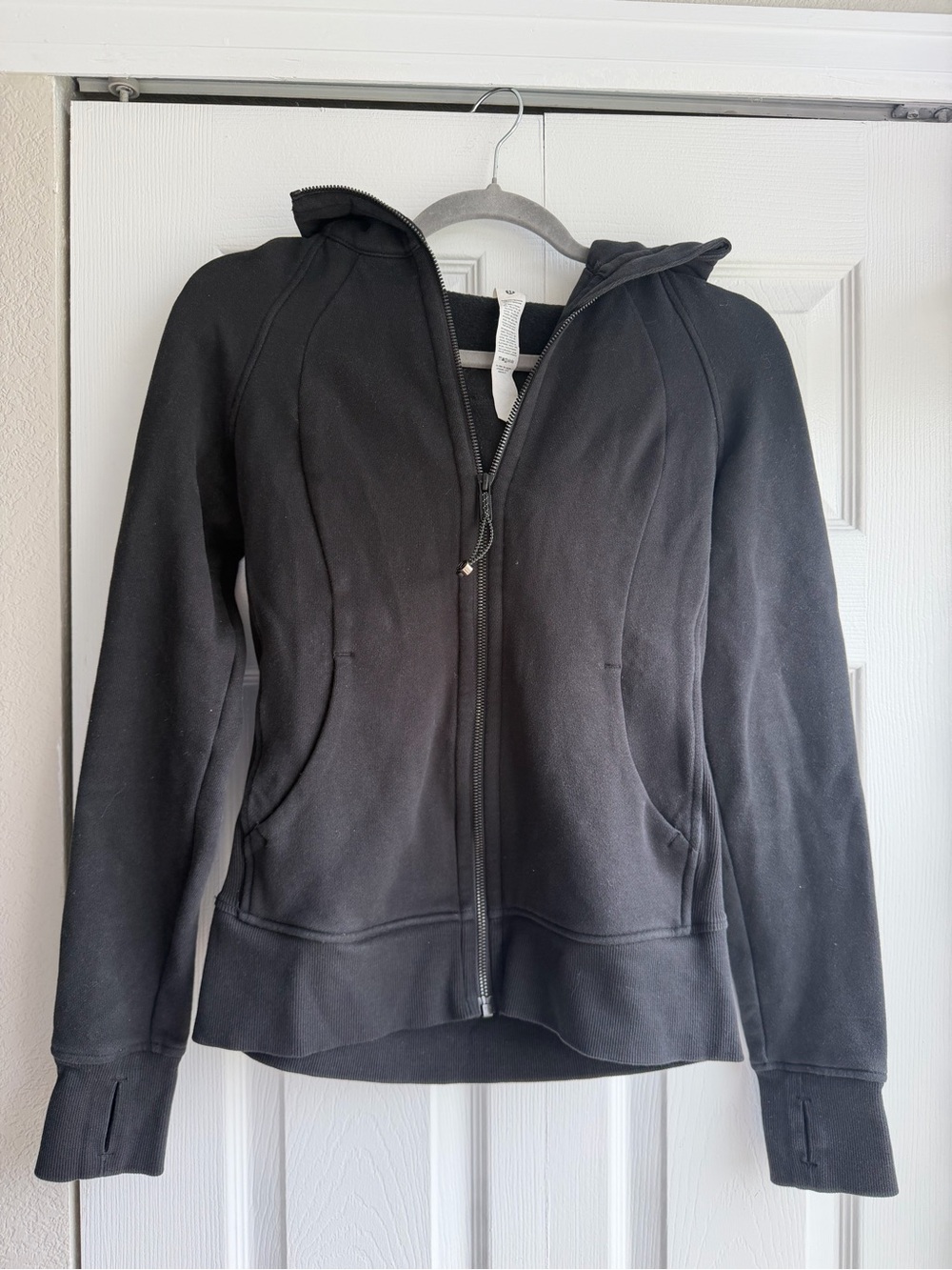 Women’s Lululemon Scuba Full Zip Hoodie Size 4